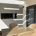 Luna By Rentalspro - Portaria Villa