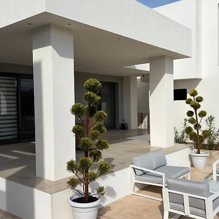 Luna By Rentalspro - Portaria Villa *