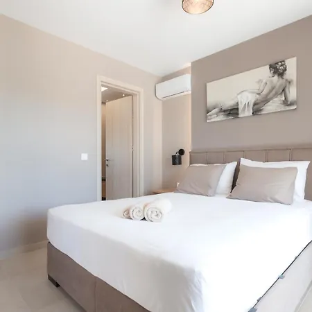 Villa Luna By Rentalspro - Portaria *