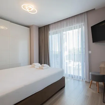 Luna By Rentalspro - Portaria * Paralia Dionysiou