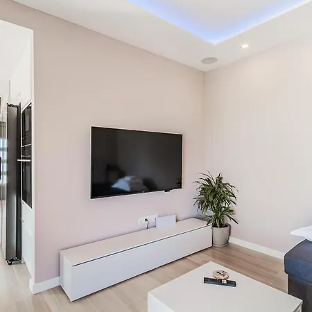 Luna By Rentalspro - Portaria Villa Paralia Dionysiou